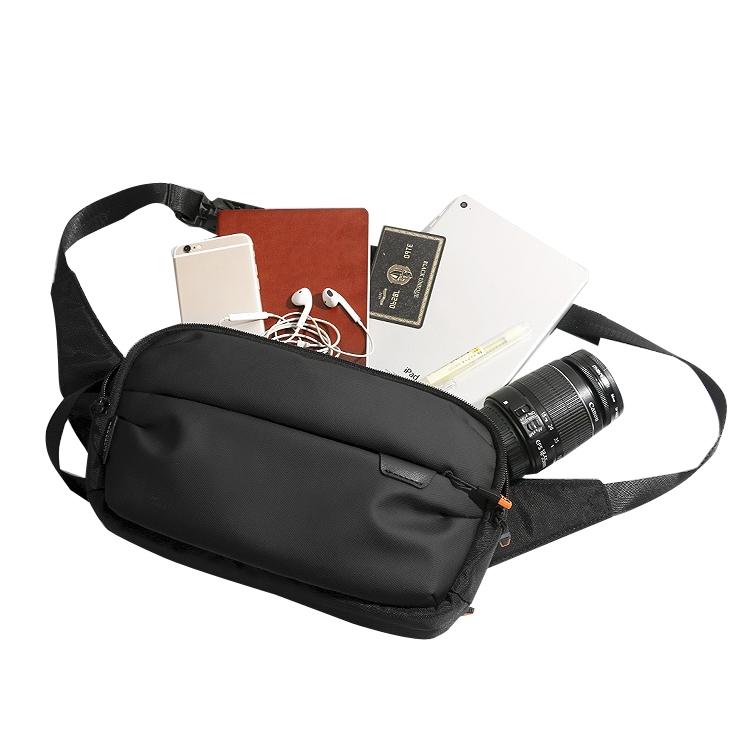 Versatile Waterproof Switch Storage Bag - Compact Design-1915196847375388672