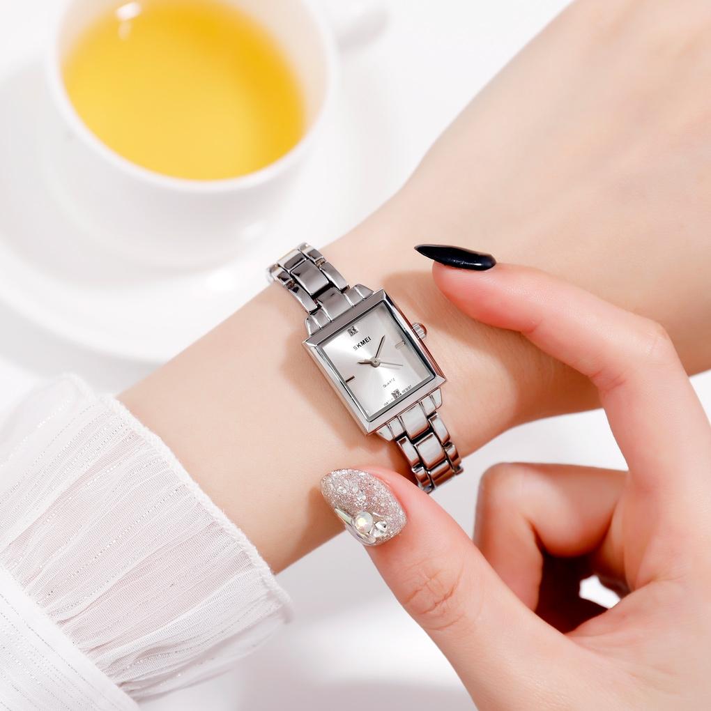 Elegant Square Quartz Watch For Women With Diamonds - Silvery-1915198087333285892