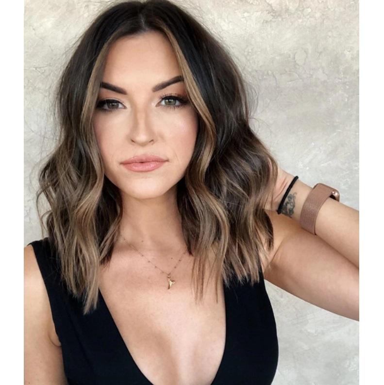 Synthetic Mid-Length Wig In Po Colour-1915198316870766594