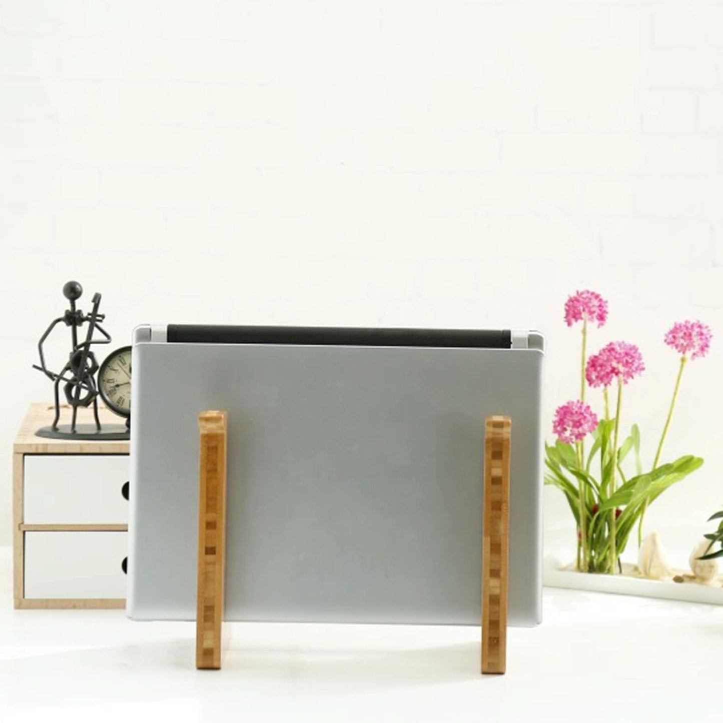 Wooden Desktop Cooling Stand For Computers And Tablets-1964932332691525637