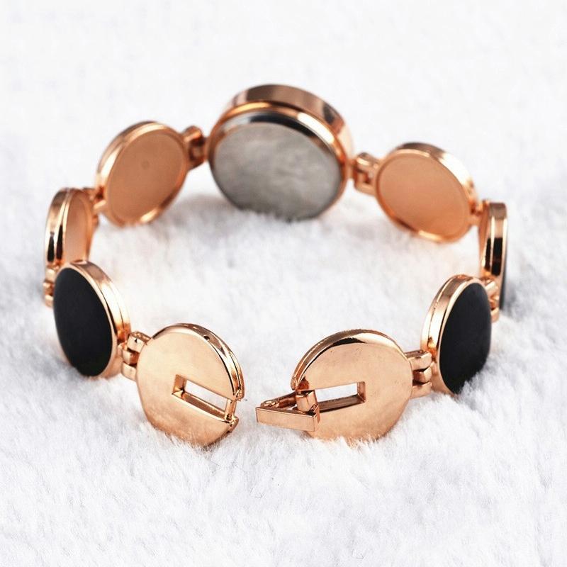 Black Round Dial Bracelet Quartz Wristwatch For Women-1969996405204455426