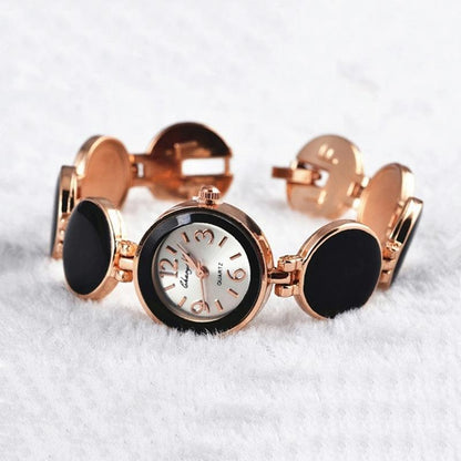 Black Round Dial Bracelet Quartz Wristwatch For Women-1969996405204455429