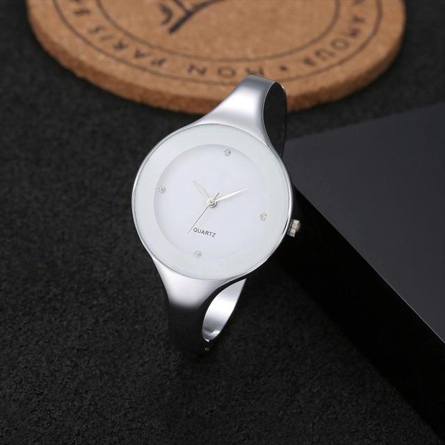 Minimalist Alloy Quartz Watch For Women - White Strap-1915196533326876672