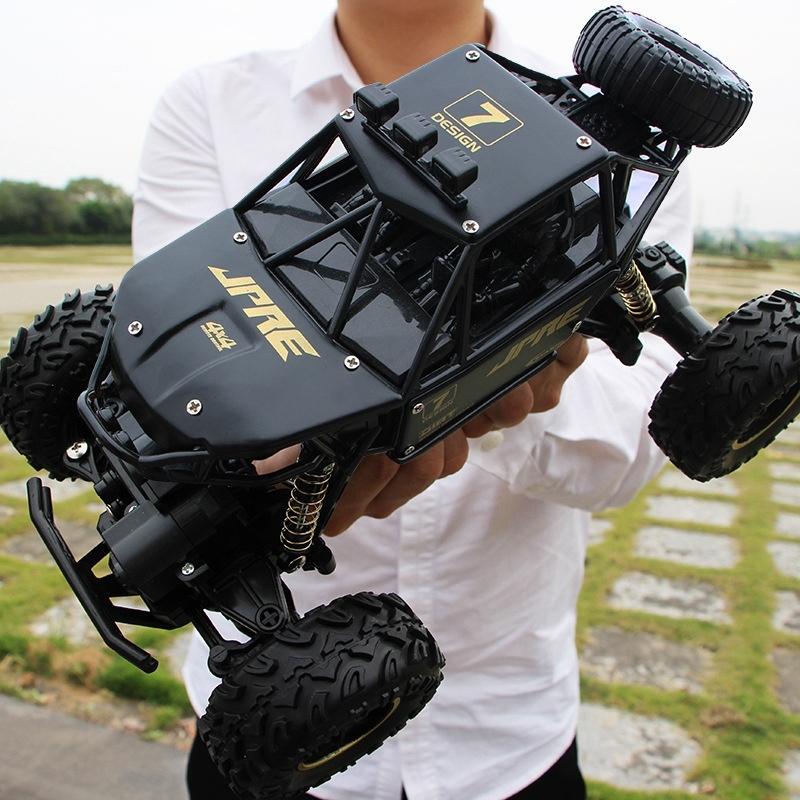 Off-road Climbing Car with 2.4ghz Remote Control and Double Motors - Black